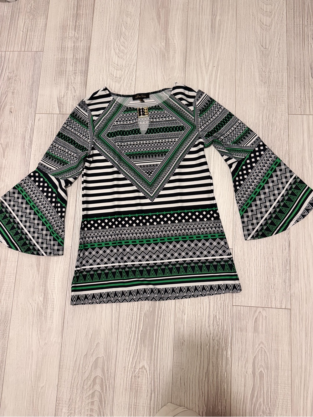 Missoni Geometric Tunic in Black & Green Like New